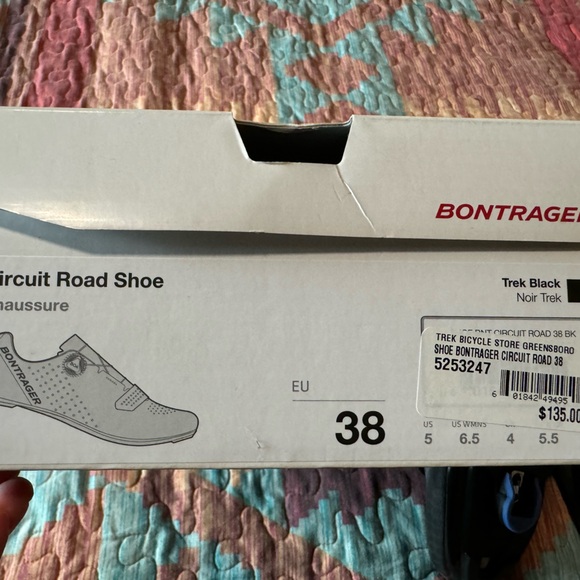 NEW Bontrager circuit road shoes - Picture 5 of 5